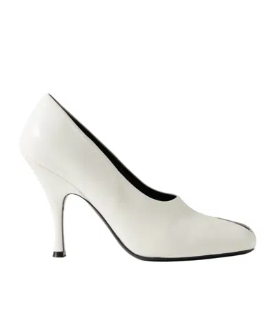 Khaite Eva Peep Toe Pumps In White
