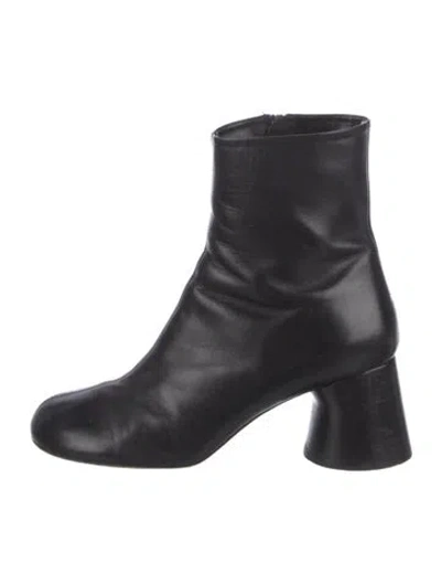 Pre-owned Khaite Leather Boots In Black