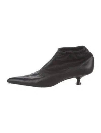 Pre-owned Khaite Leather Pumps In Black