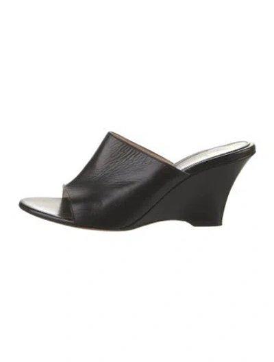Pre-owned Khaite Leather Slides In Black