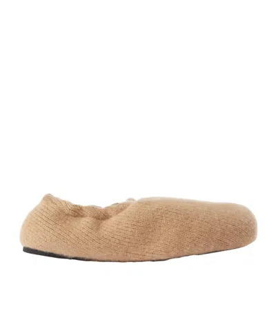 Khaite Logan Ballet Shoes In Neutral