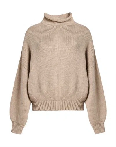 Khaite Woman Turtleneck Sand Size Xs Cashmere