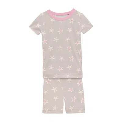 Kickee Kids' Short Sleeve Pajama Set With Shorts In Latte Starfish In Neutral