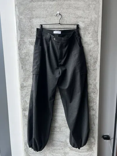 Pre-owned Kiko Kostadinov Meno Trousers In Grey