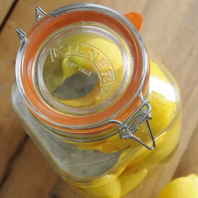 Kilner Square Clip Top Jar 51oz - Set Of 4 In Silver;clear,orange