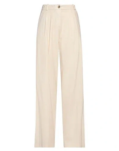 Kiltie Woman Pants Beige Size 8 Virgin Wool, Cotton