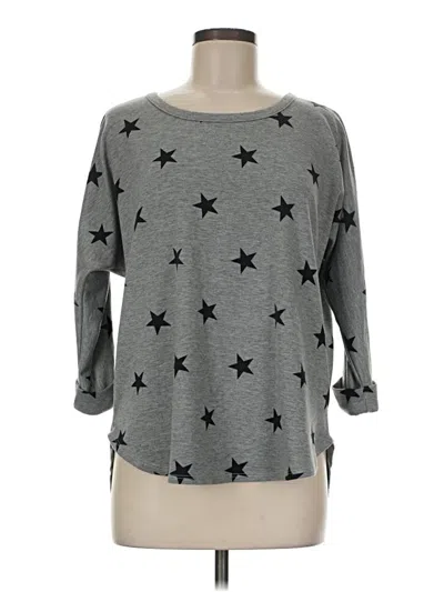 Pre-owned Kim & Cami 3/4 Sleeve Top Gray Stars Pattern Crew Neck Tops