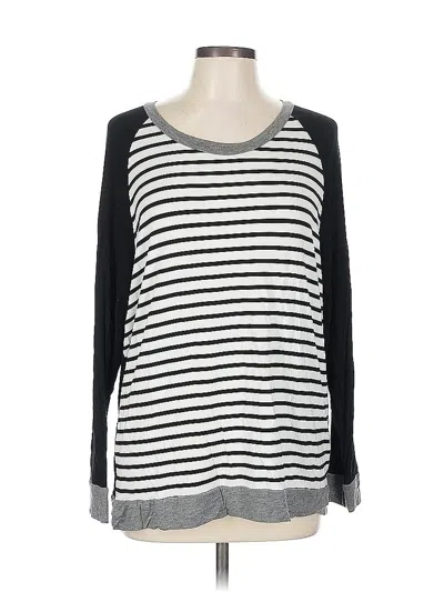 Pre-owned Kim & Cami Long Sleeve T-shirt In Black