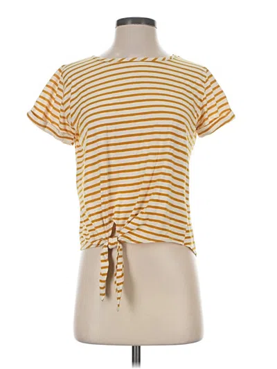 Pre-owned Kim & Cami Short Sleeve T-shirt In Gold