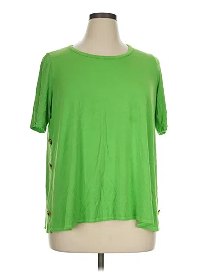 Pre-owned Kim & Cami Short Sleeve T-shirt In Green