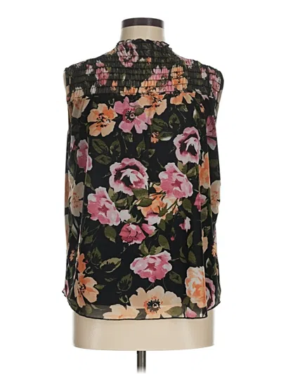 Pre-owned Kim & Cami Sleeveless Blouse In Black