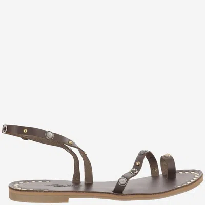 Kima Sandals In Brown