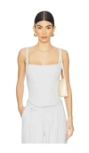 Kimberly Taylor Juliette Bustier In 淡灰色