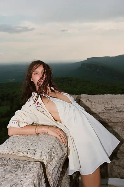 Kimchi Blue Ava Halter Mini Dress In White, Women's At Urban Outfitters