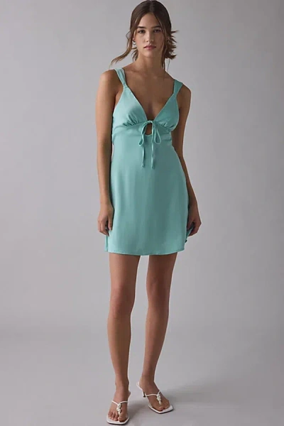 Kimchi Blue Brooke Keyhole Cutout Slip Mini Dress In Green, Women's At Urban Outfitters