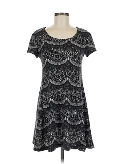 Pre-owned Kimchi Blue Casual Dress In Gray
