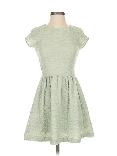 Pre-owned Kimchi Blue Casual Dress In Green