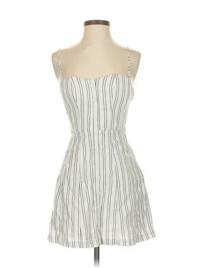 Pre-owned Kimchi Blue Casual Dress In White