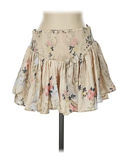 Pre-owned Kimchi Blue Casual Skirt In Ivory