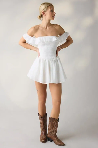 Kimchi Blue Clementine Smocked Ruffle Romper In White, Women's At Urban Outfitters