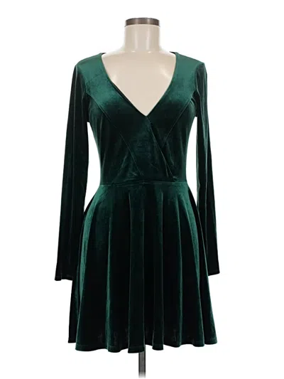 Pre-owned Kimchi Blue Cocktail Dress In Green