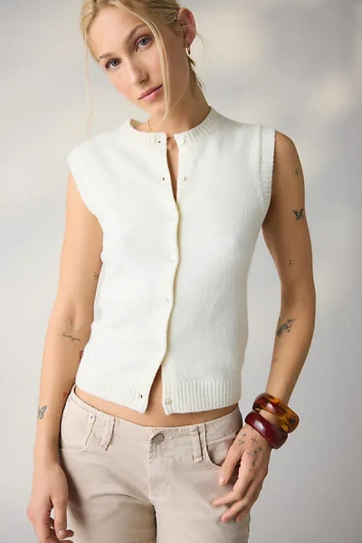 Kimchi Blue Rachel Vest Sleeveless Cardigan Jacket In Ivory, Women's At Urban Outfitters In White