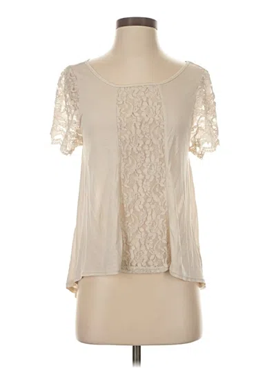 Pre-owned Kimchi Blue Short Sleeve Blouse In White