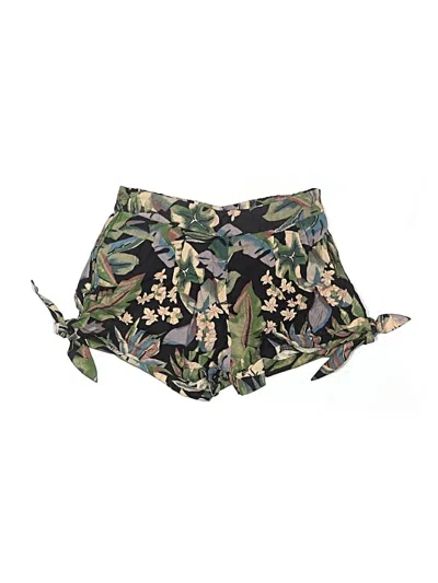 Pre-owned Kimchi Blue Shorts In Green