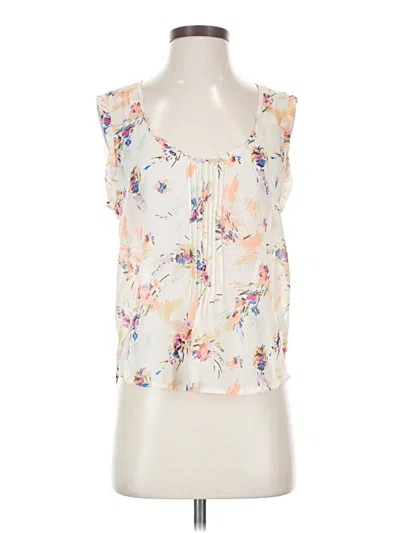 Pre-owned Kimchi Blue Sleeveless Blouse In White