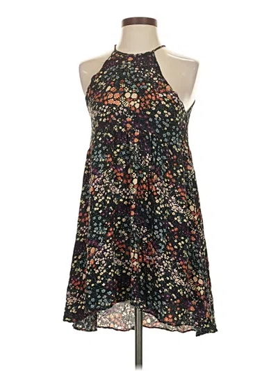 Pre-owned Kimchi Blue Sleeveless Top Black Floral Pattern Halter Neckline Tops