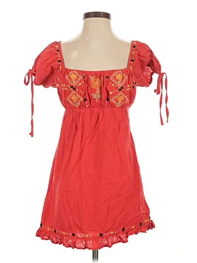 Pre-owned Kimchi Blue Sleeveless Top Red Strapless Neckline Tops