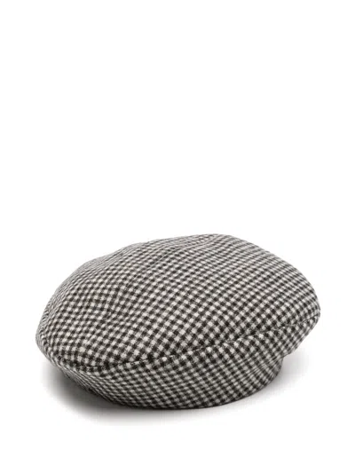 Kimhēkim Pearl Embellished Beret In Metallic