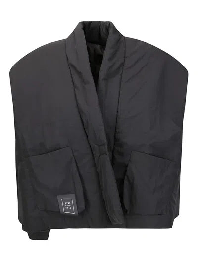 Kimono Rain Short Padded Kimono With Side Slits And Functional Pockets In Black