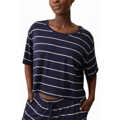Kindred Bravely Aria Casual Cropped Short Sleeve Top In Multi