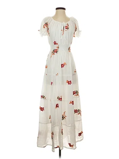 Pre-owned Kindred Casual Dress In White
