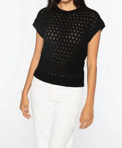 Kinross Braided Cable Sleeveless Crew Pullover In Black