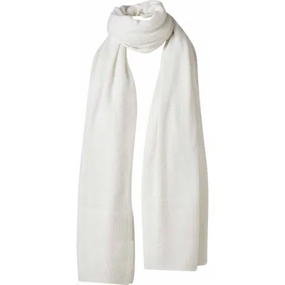 Kinross Cashmere Garter Trim Travel Wrap In White