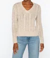 Kinross Sequin Cable Vee Pullover In Straw In Neutral