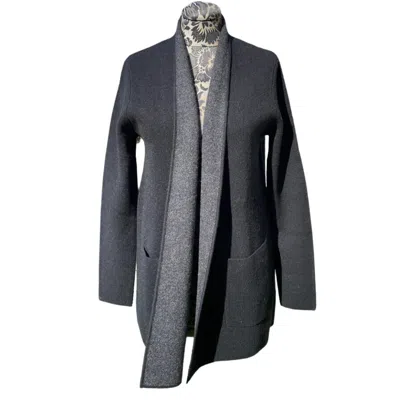 Kinross Women's Cashmere Reversible Double Knit Cardigan In Black/flannel In Multi