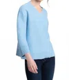 Kinross Women's Garter Vee Sweater In Coastal In Blue