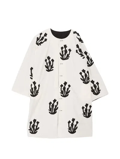 Kinyan Lam Floral-embrodairy Coat In White