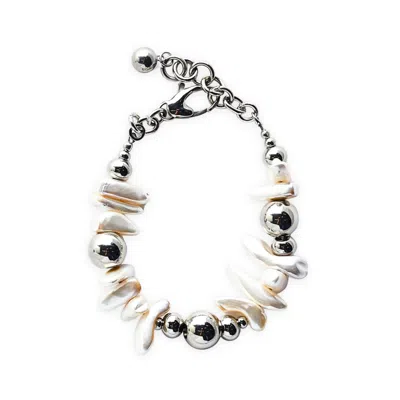 Kirei Women's Silver Reverb Pearl Bracelet