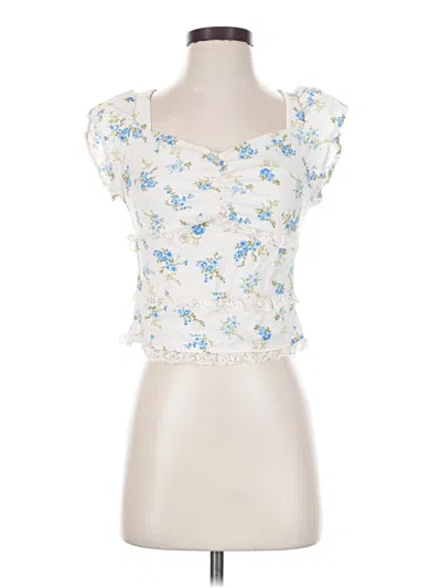 Pre-owned Kirious Sleeveless Blouse In Ivory