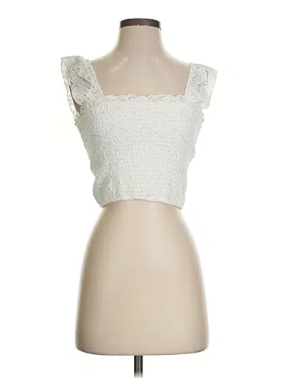 Pre-owned Kirious Sleeveless Blouse In Ivory