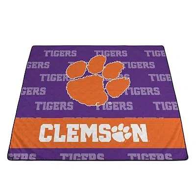 Kirkland's Clemson Tigers Picnic Blanket In Purple