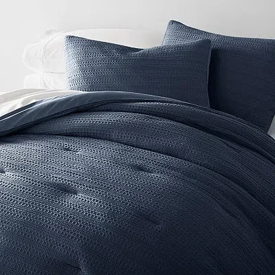 Kirkland's King Comforter Set In Blue