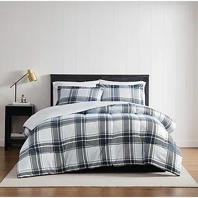 Kirkland's London Fog Nottingham Plaid King Comforter Set In Multi