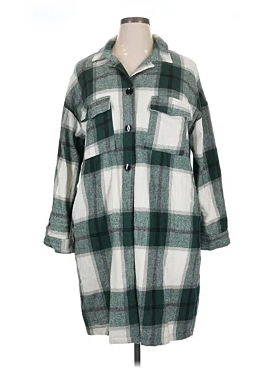 Pre-owned Kirundo Coat In Green