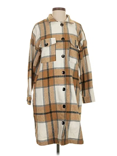 Pre-owned Kirundo Coat In Tan