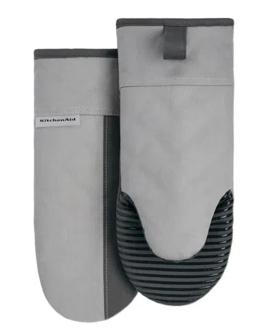 Kitchenaid Beacon 2-pc. Oven Mitt Set In Cool Grey,contour Silver